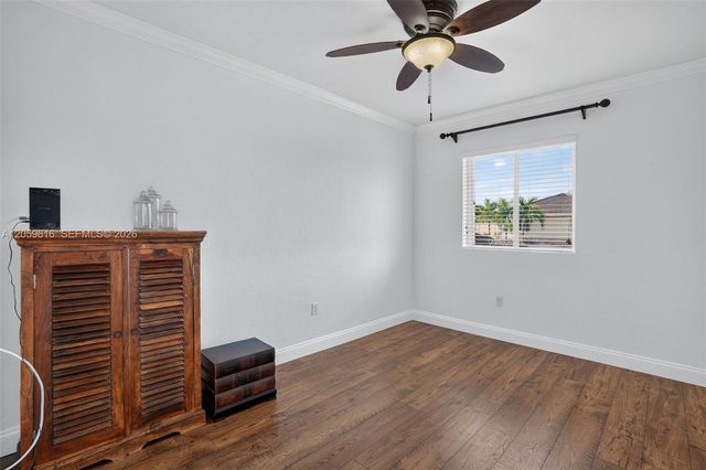 8961 SW 215th Ter, Cutler Bay, FL 33189