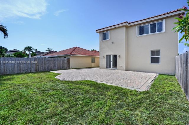 8961 SW 215th Ter, Cutler Bay, FL 33189