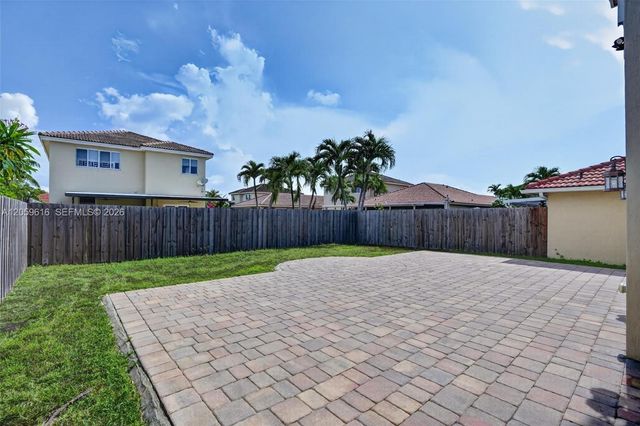 8961 SW 215th Ter, Cutler Bay, FL 33189