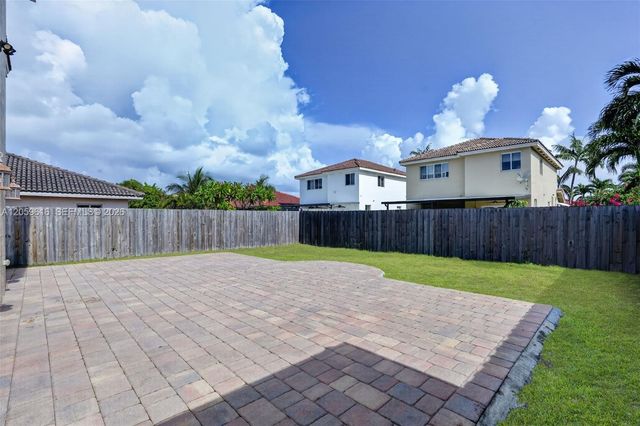 8961 SW 215th Ter, Cutler Bay, FL 33189