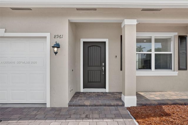 8961 SW 215th Ter, Cutler Bay, FL 33189