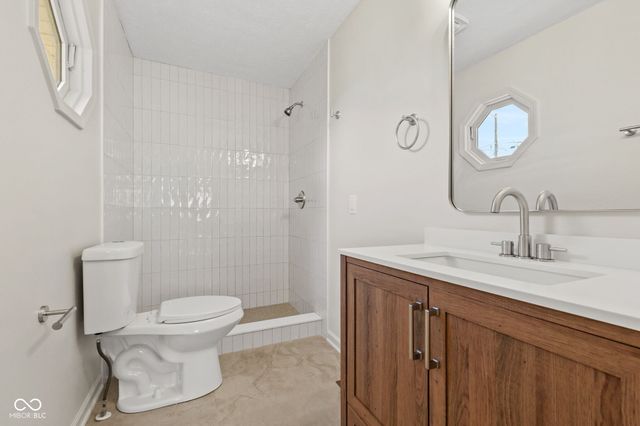 411 Gimber Court, Indianapolis, IN 46225