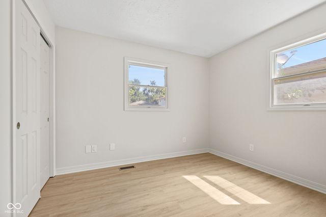 411 Gimber Court, Indianapolis, IN 46225