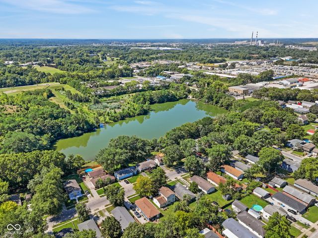 411 Gimber Court, Indianapolis, IN 46225