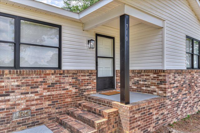710 Tennessee Avenue NW, Aiken, SC 29801
