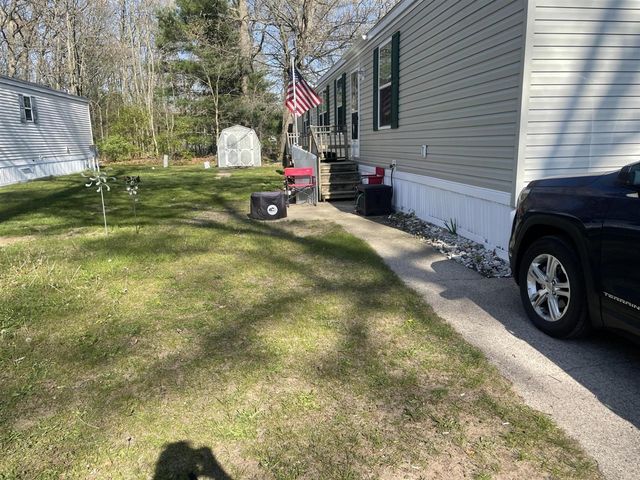 570 S Sunshine Lane, Muskegon, MI 49442