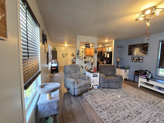 570 S Sunshine Lane, Muskegon, MI 49442