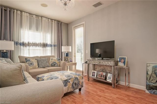 3144 Sundance CIR, Naples, FL 34109