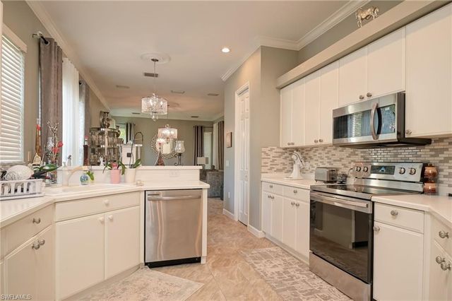 3144 Sundance CIR, Naples, FL 34109