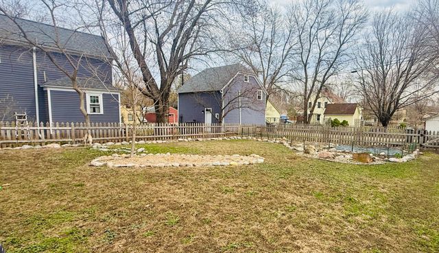 113 4th Street E, Carver, MN 55315