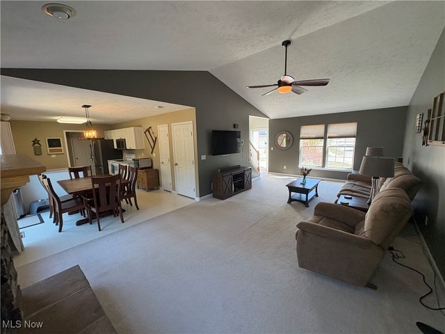 10131 Buckhorn Trail, Streetsboro, OH 44241