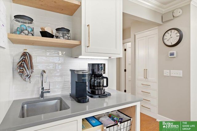 1423 S 218th Street, Elkhorn, NE 68022