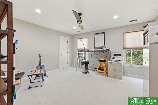 1423 S 218th Street, Elkhorn, NE 68022