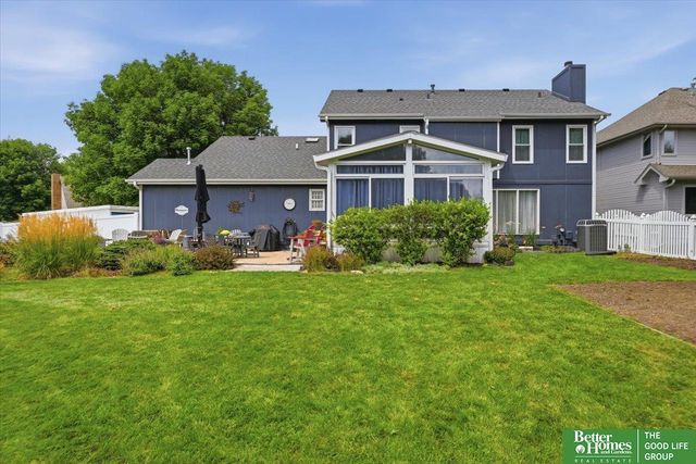 1423 S 218th Street, Elkhorn, NE 68022