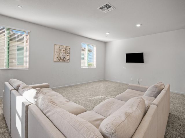 3017 Alderwood Pl, Roseville, CA 95747