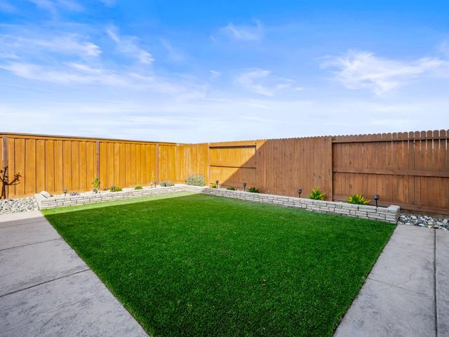3017 Alderwood Pl, Roseville, CA 95747