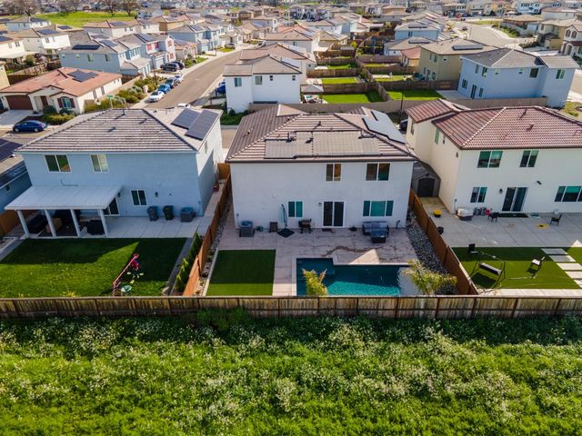 3017 Alderwood Pl, Roseville, CA 95747