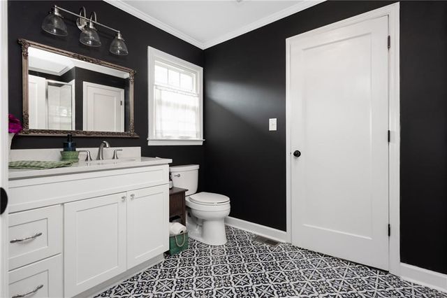 60 W Williams Street, Winder, GA 30680