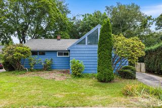 40 Glenwood Place, New London, CT 06320
