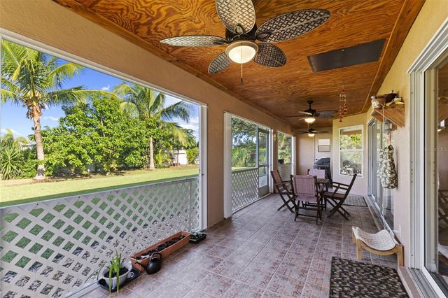 2114 SE 8TH PLACE, Cape Coral, FL 33990