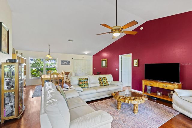 2114 SE 8TH PLACE, Cape Coral, FL 33990