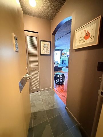 77 Pond Ave 509, Brookline, MA 02445