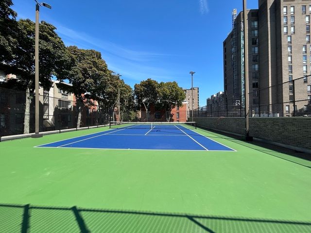 77 Pond Ave 509, Brookline, MA 02445