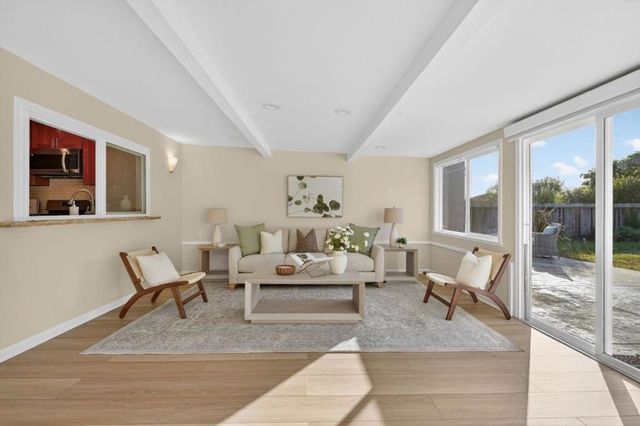 339 Greenway Drive, Pacifica, CA 94044