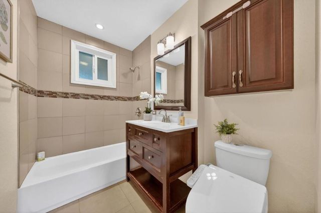 339 Greenway Drive, Pacifica, CA 94044