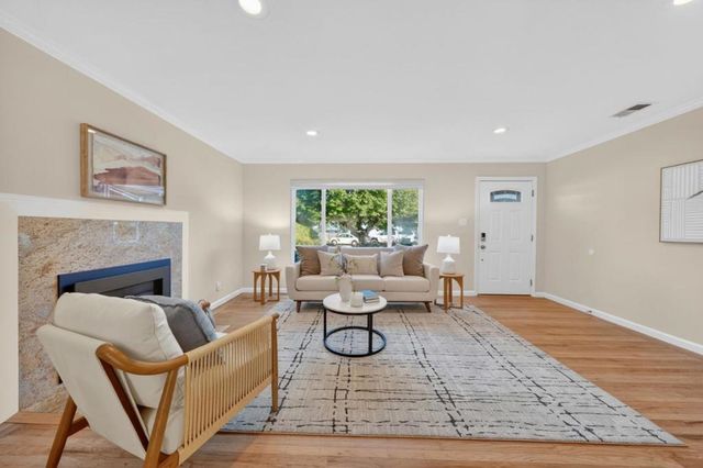 339 Greenway Drive, Pacifica, CA 94044