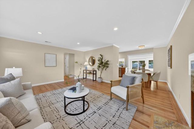 339 Greenway Drive, Pacifica, CA 94044