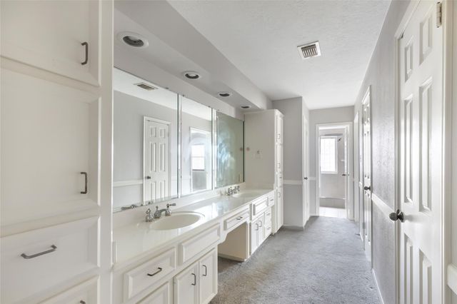 16142 Sea Palms Drive, Crosby, TX 77532