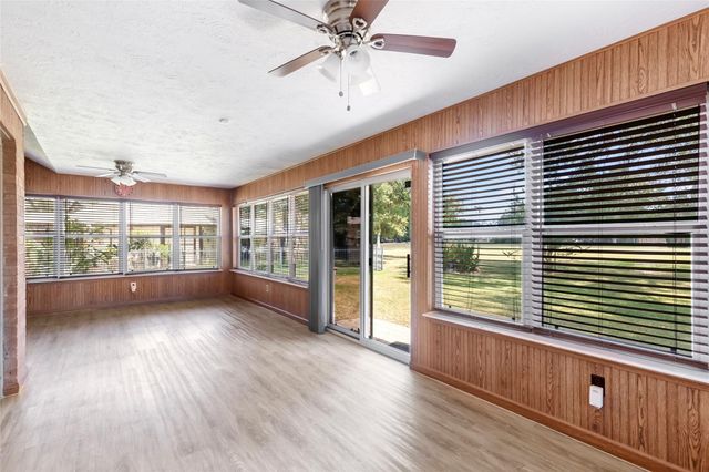 16142 Sea Palms Drive, Crosby, TX 77532