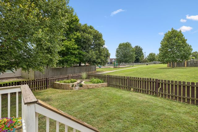 3991 Kristen St, Spring Hill, TN 37174