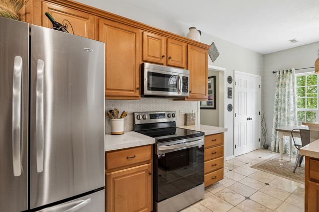 3991 Kristen St, Spring Hill, TN 37174