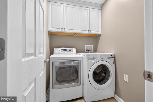 114 LAURA LN, Royersford, PA 19468