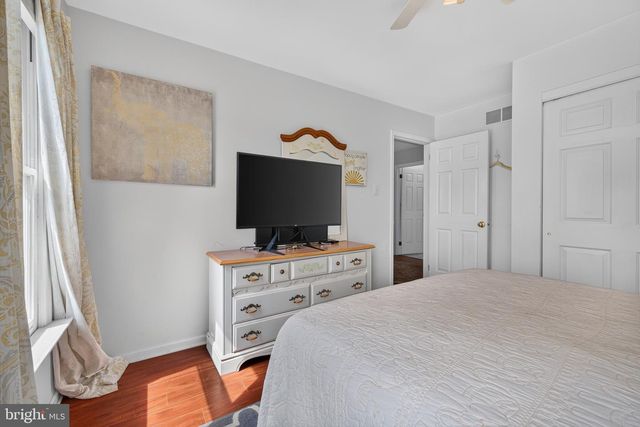 114 LAURA LN, Royersford, PA 19468
