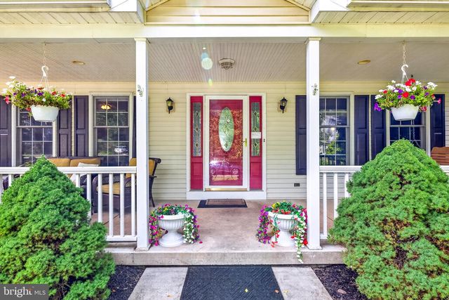 114 LAURA LN, Royersford, PA 19468