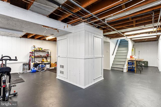 2245 MARTIN, Morton, PA 19070