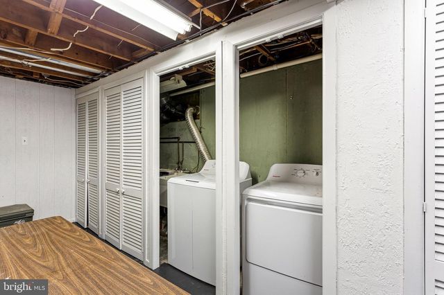 2245 MARTIN, Morton, PA 19070