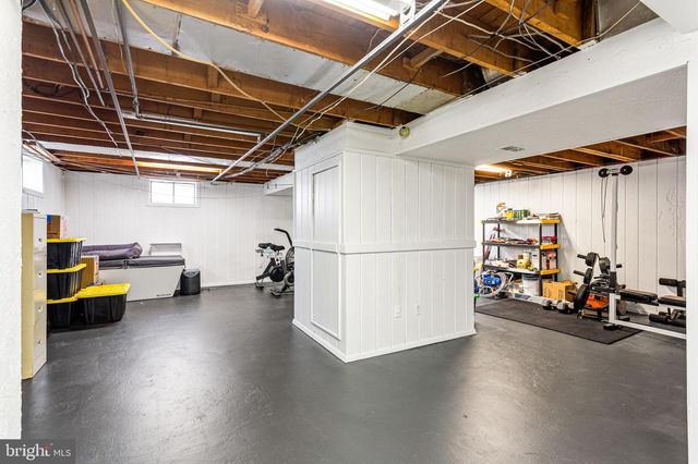 2245 MARTIN, Morton, PA 19070