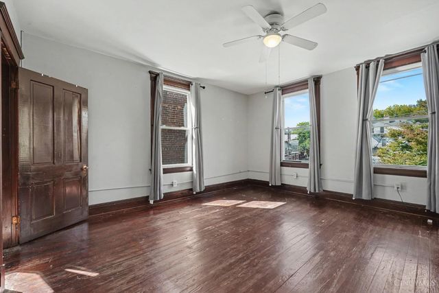 2200 W Clifton Avenue, Cincinnati, OH 45219