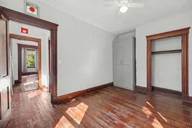 2200 W Clifton Avenue, Cincinnati, OH 45219