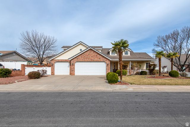 3746 MITCHELL DR, Santa Clara, UT 84765