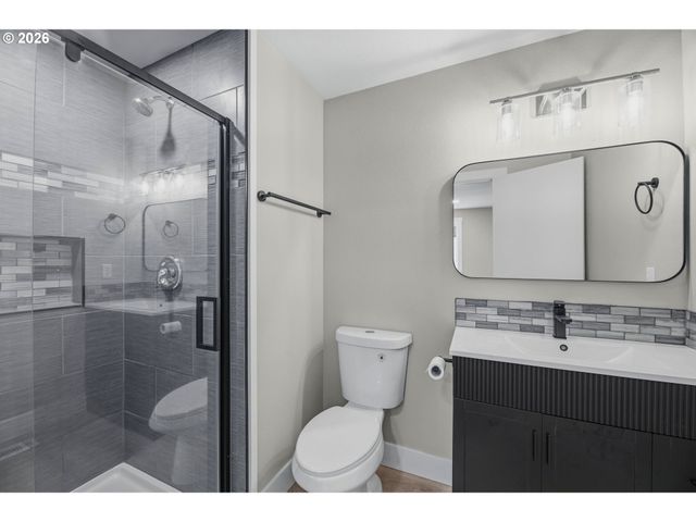 618 BALLAD Way, Forest Grove, OR 97116
