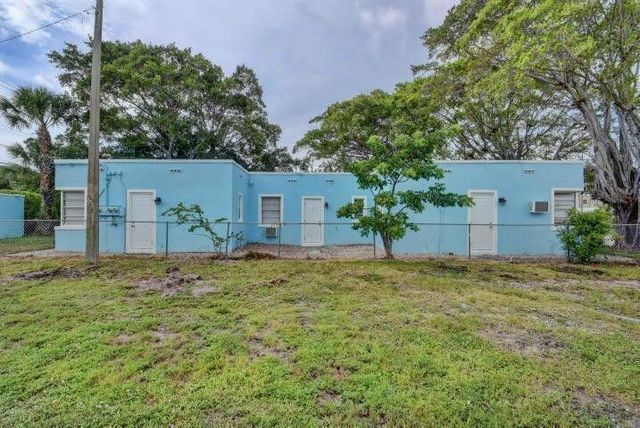 3000 Broadway 3, West Palm Beach, FL 33407