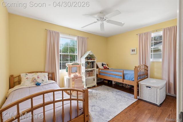 34180 Schulte Drive, Farmington, MI 48335