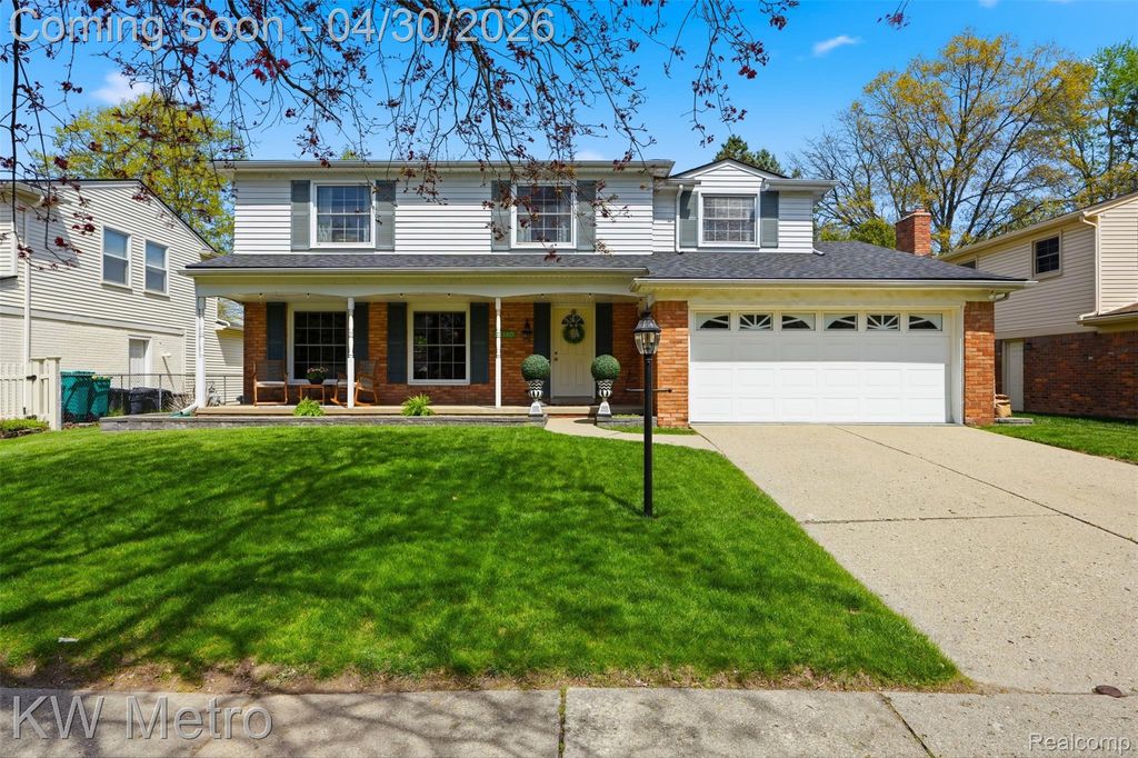 34180 Schulte Drive, Farmington, MI 48335