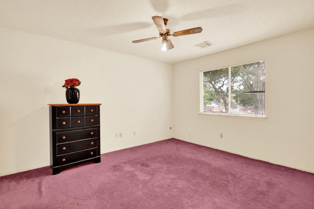 5719 W Vistaglen Loop, Houston, TX 77084
