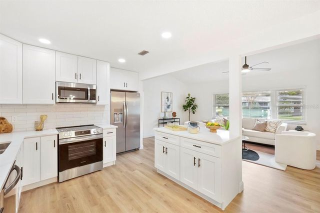 1624 BARRY ROAD, Clearwater, FL 33756